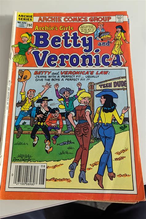 betty and veronica nsfw|Groupie.